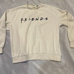 This is a woman’s HM crew neck size medium.